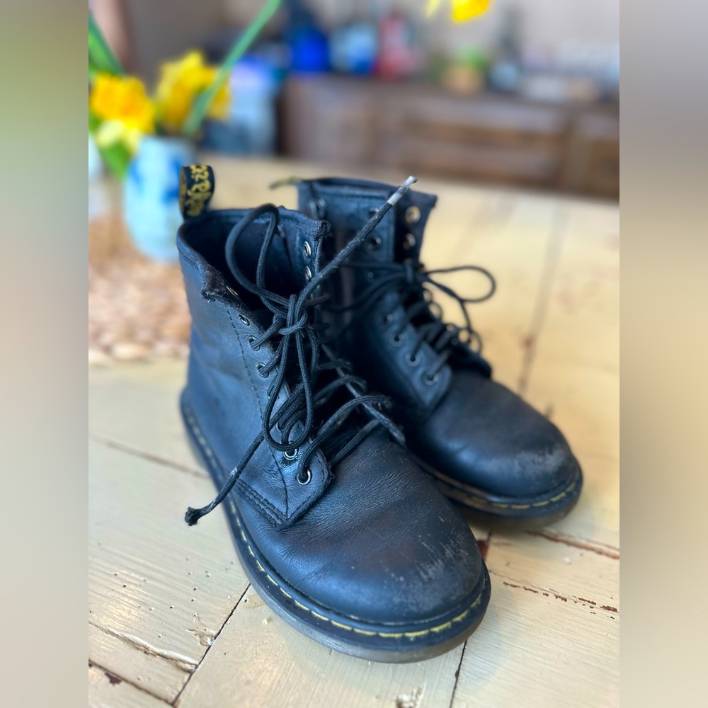 Dr. Martens children’s size 13